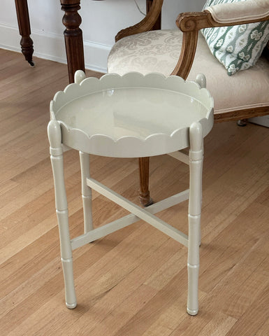 SCALLOP SAND TRAY TABLE